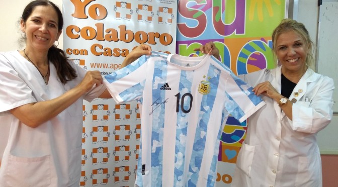 Camiseta firmada por Lionel Messi será subastada a beneficio del Hospital de Niños “Pedro de Elizalde” por ApElizalde